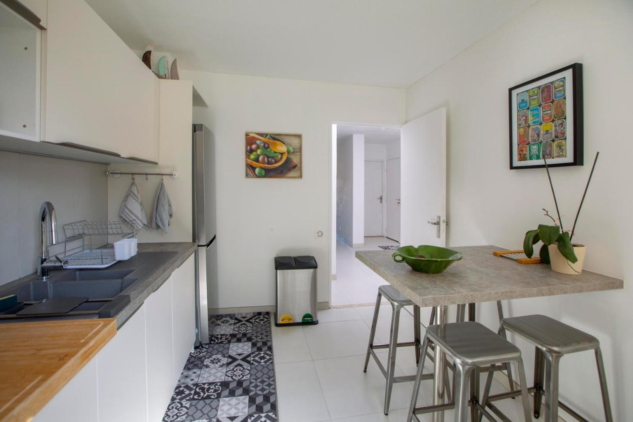 Appartement T3 Traversant Residence Standing Garage Et Piscine Exterieure Gratuits Sète Kültér fotó