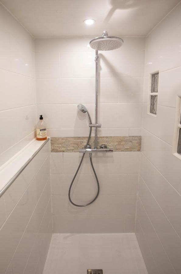 Appartement T3 Traversant Residence Standing Garage Et Piscine Exterieure Gratuits Sète Kültér fotó
